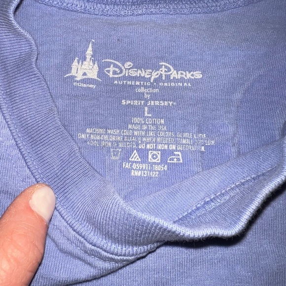 Walt Disney World Spirit Jersery Periwinkle - Picture 3 of 4